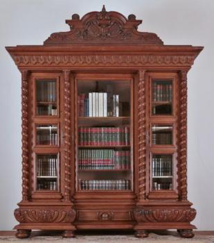 Unikátní zámecká knihovna z oválného sálu